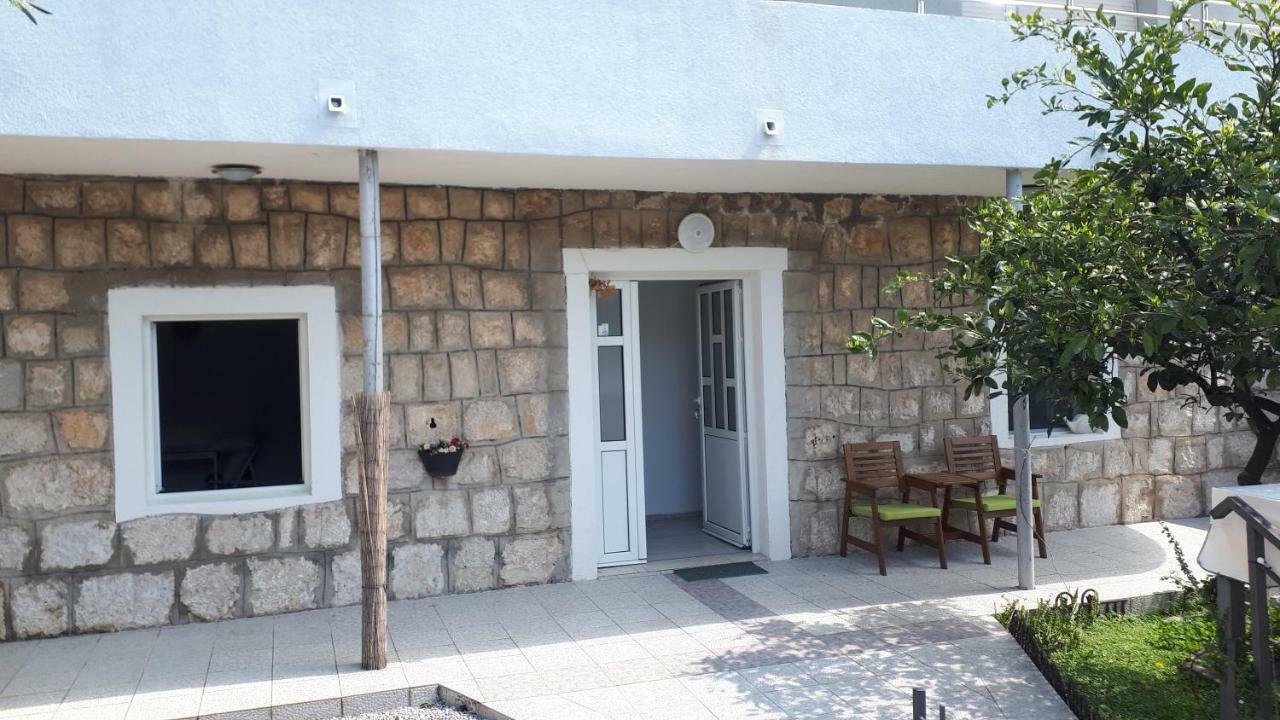 Studio Apartments Ilija Kotor Exterior photo