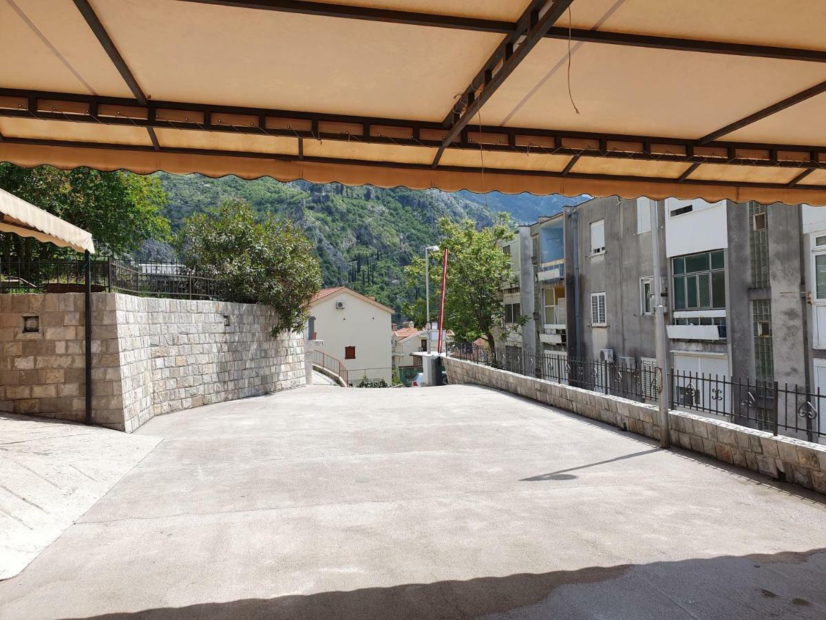 Studio Apartments Ilija Kotor Exterior photo